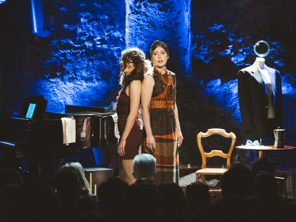 Cabaret delle Francesi réduit Petar Mitrovic